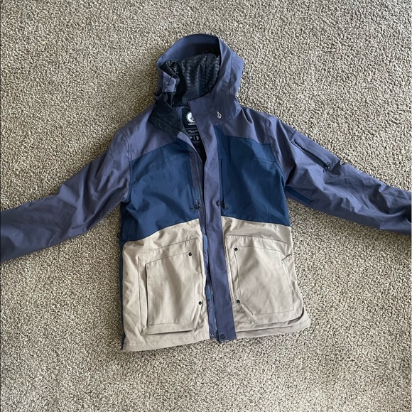 SOLD - Picture 2 of 4